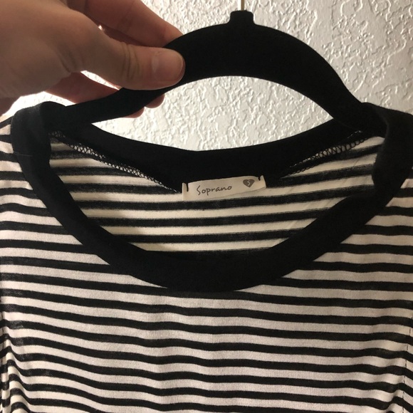 Soprano Black and White Stripe Tank - Picture 4 of 4